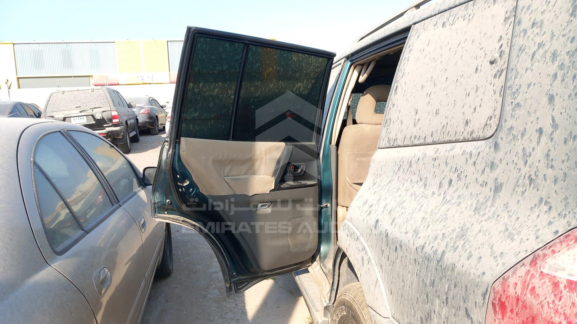 2005 MITSUBISHI PAJERO VIN: JE4MR62M05J708962