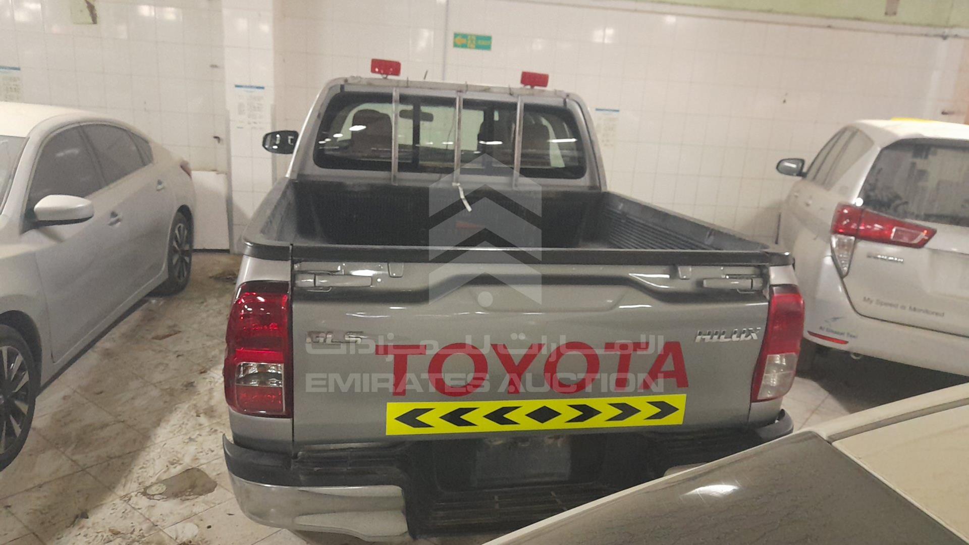 2017 TOYOTA HILUX VIN: MR0DX8CD1H0400317