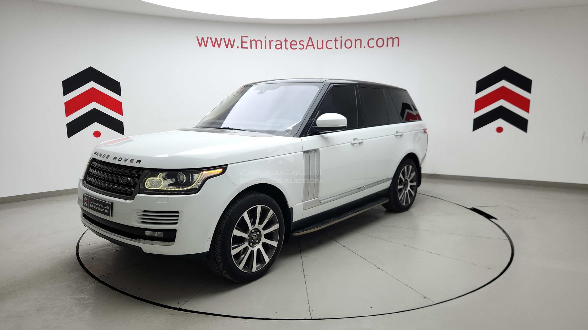 2014 RANGE ROVER VOGUE VIN: SALGA2DF1EA174711