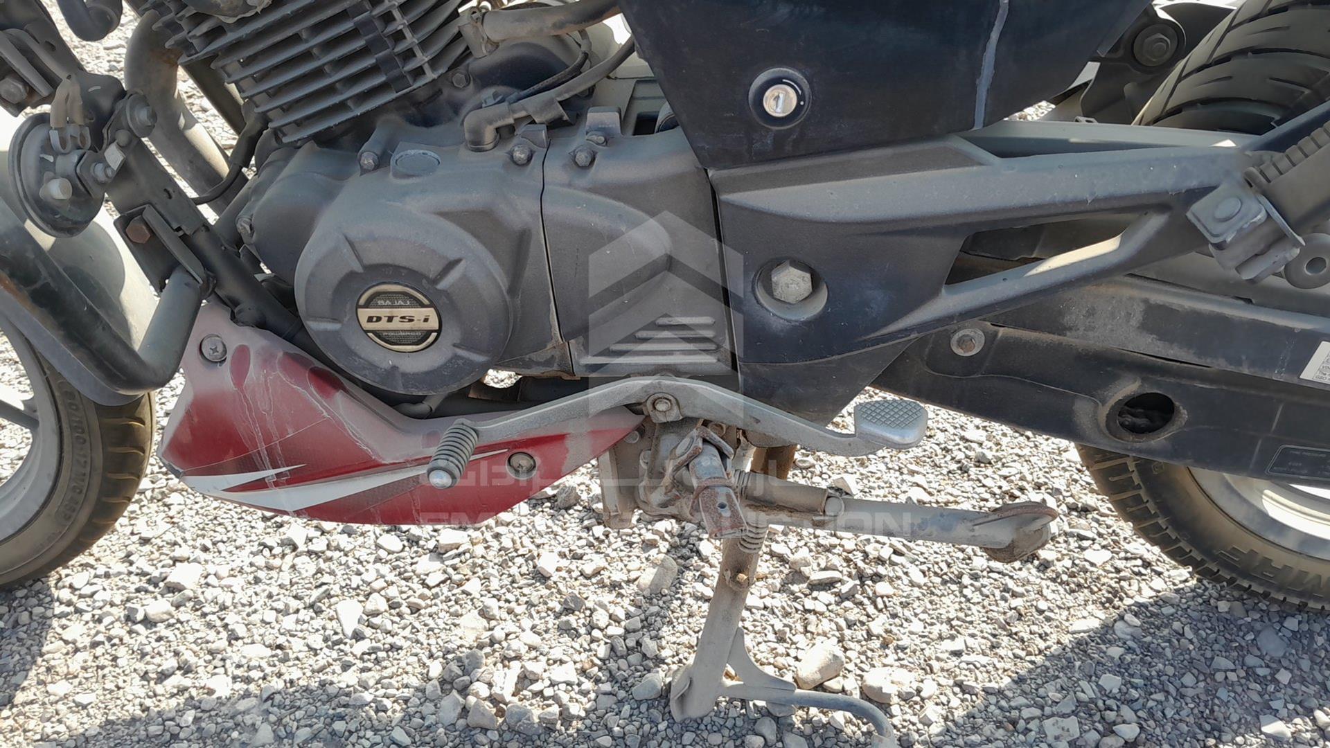 0 BAJAJ PULSAR VIN: MD2A11CX3LCE56607