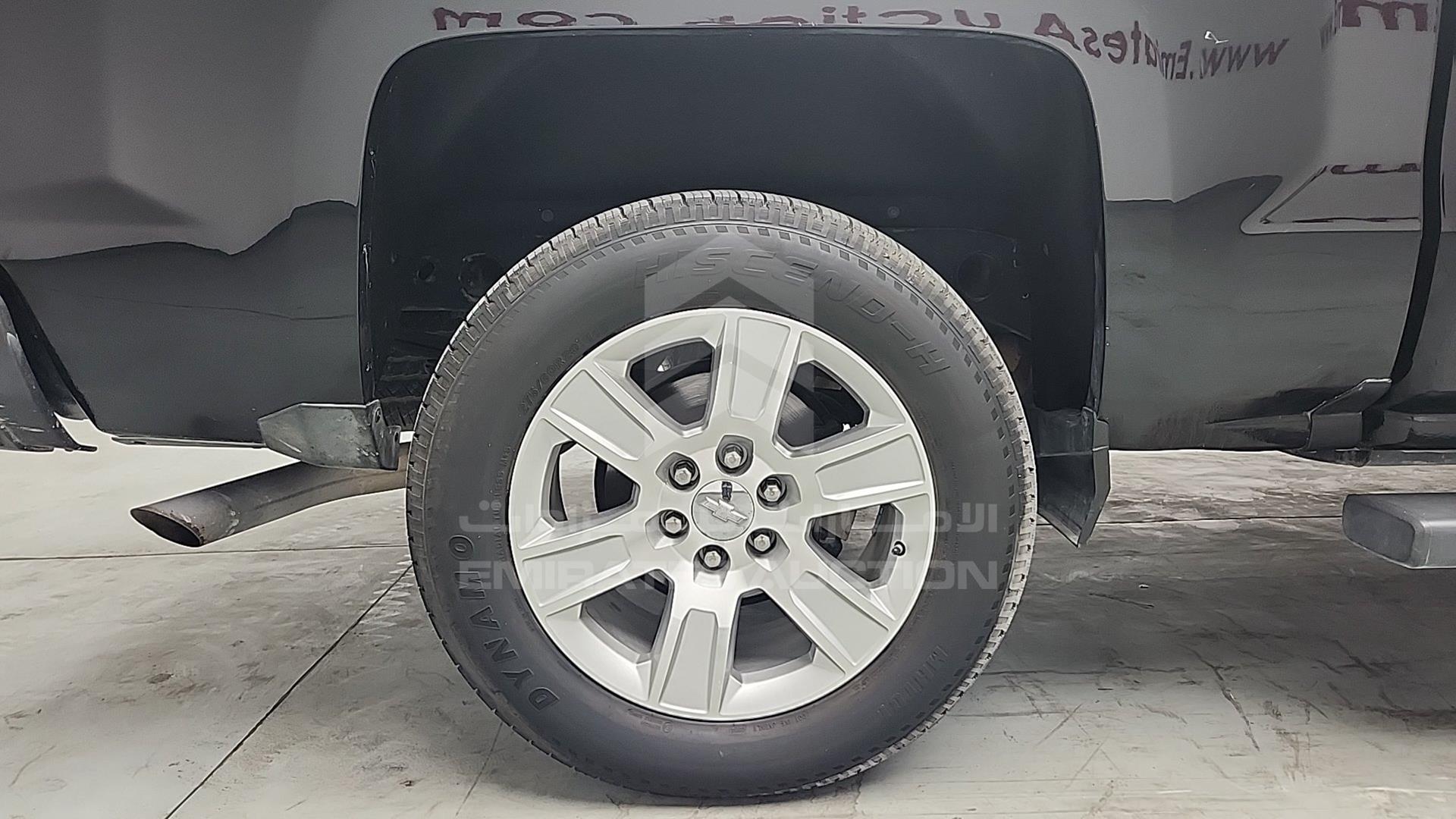2018 CHEVROLET SILVERADO VIN: 3GCUKSEJ1JG368211