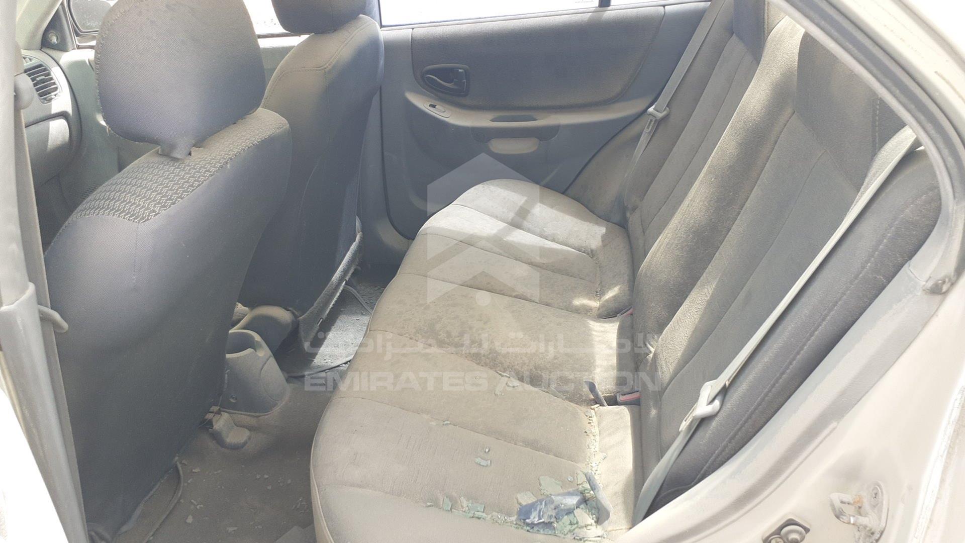 2005 HYUNDAI ACCENT VIN: KMHCG41G15U618273