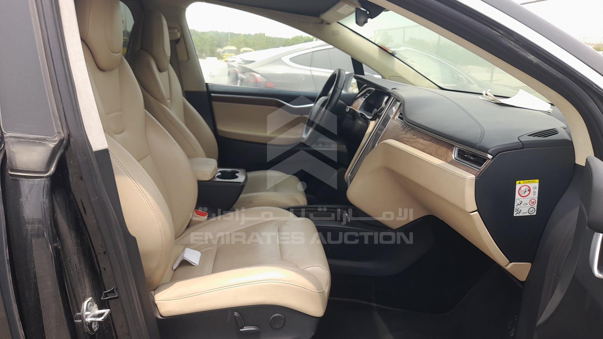 2017 TESLA MODEL X VIN: 5YJXCCE2XHF056526