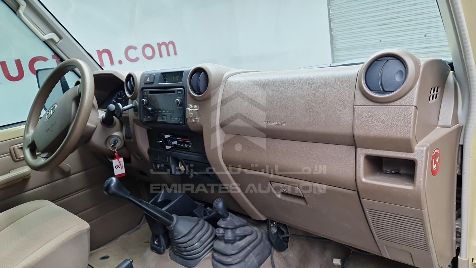 2018 TOYOTA LAND CRUISER VIN: JTFBU71J4J7061431