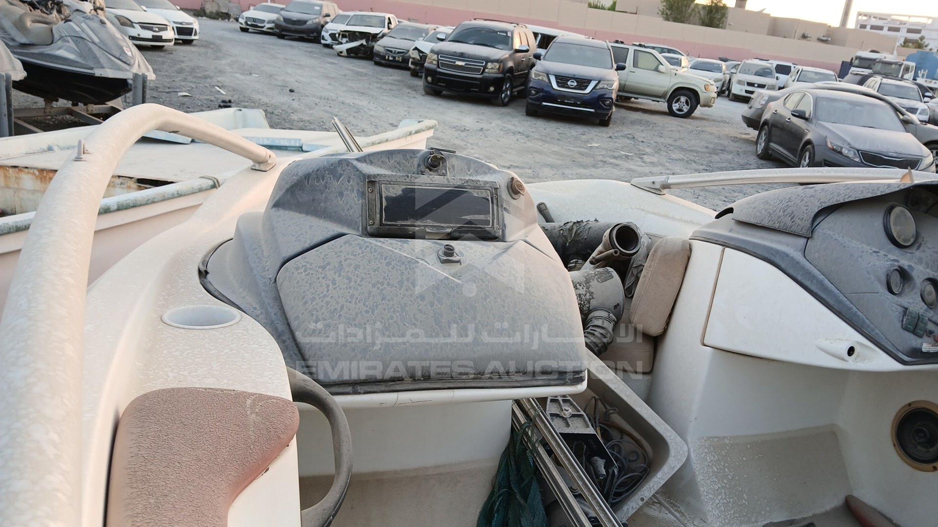 0 BOAT + TROLLEY --- VIN: D069674DXBTRAILER
