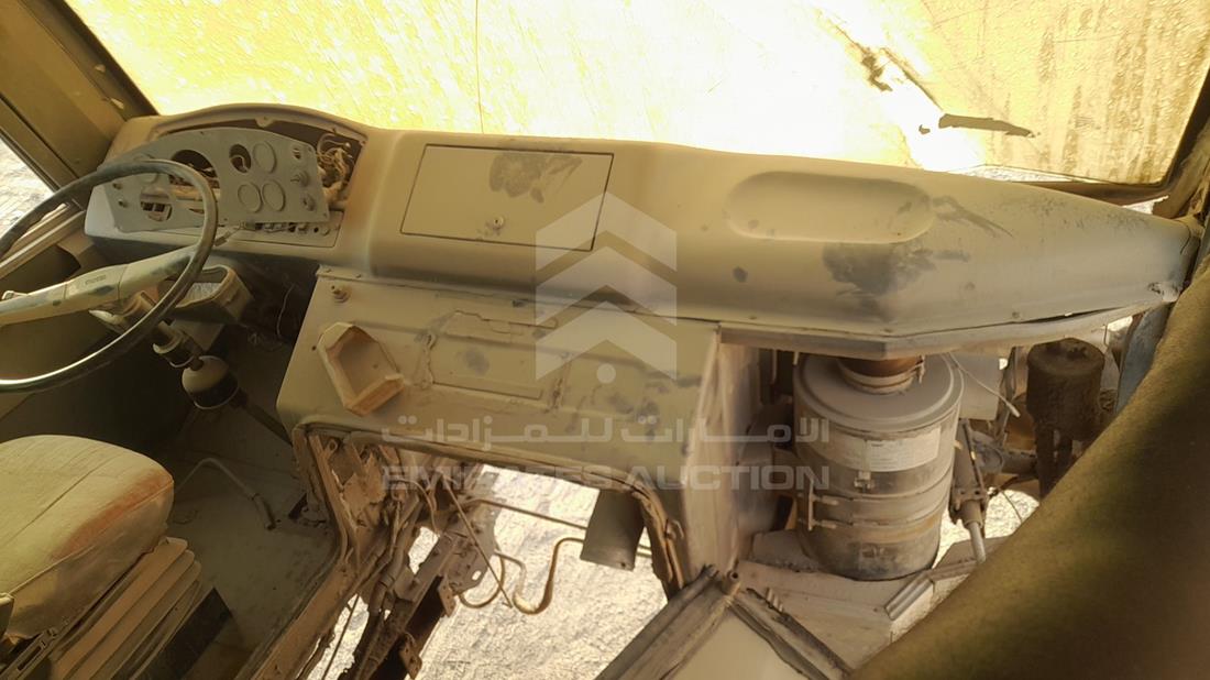 2005 Tata Bus — Front Right Passenger Dashboard View — Photo 22