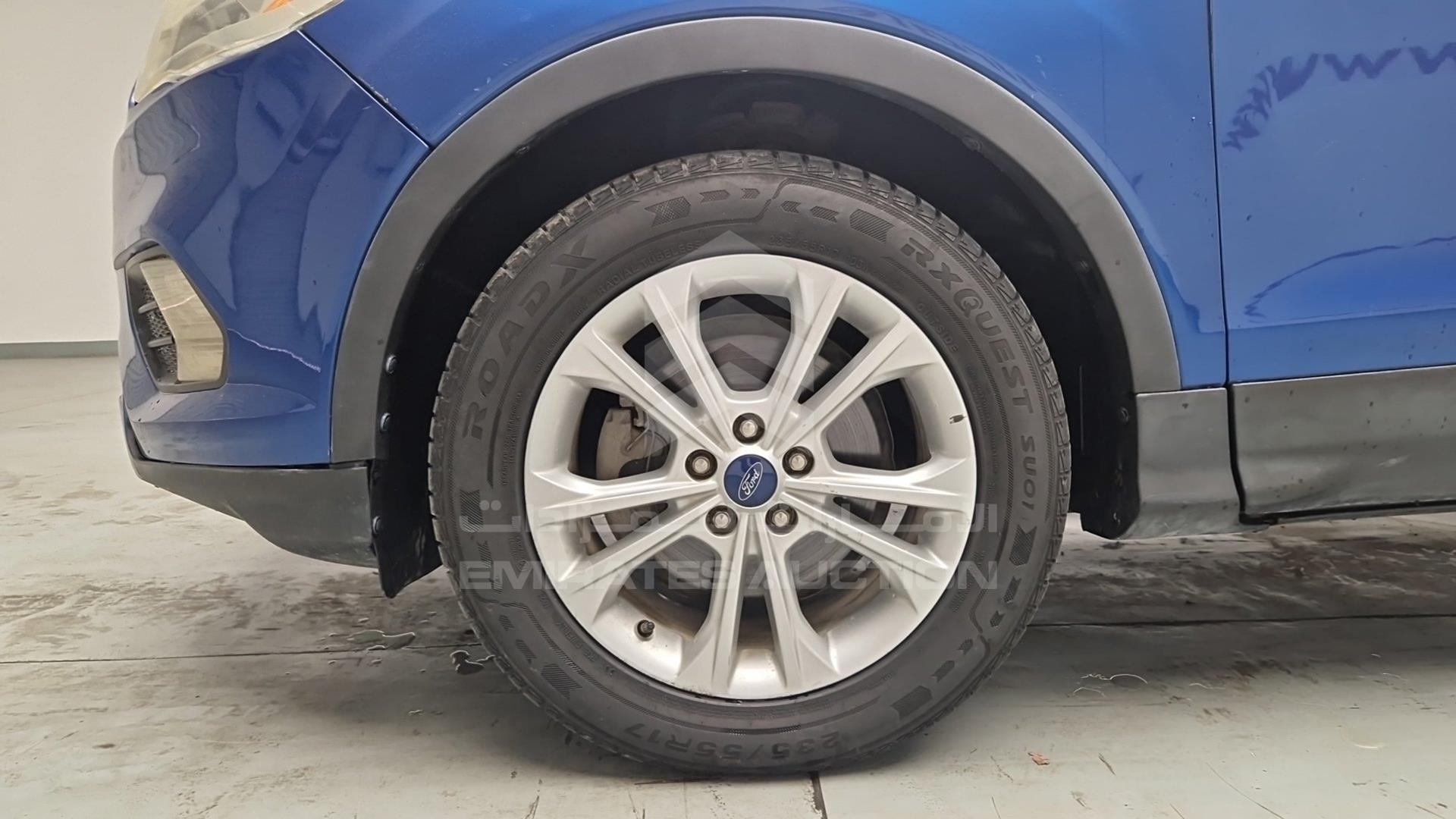 2017 FORD ESCAPE VIN: 1FMCU0GDXHUD14328