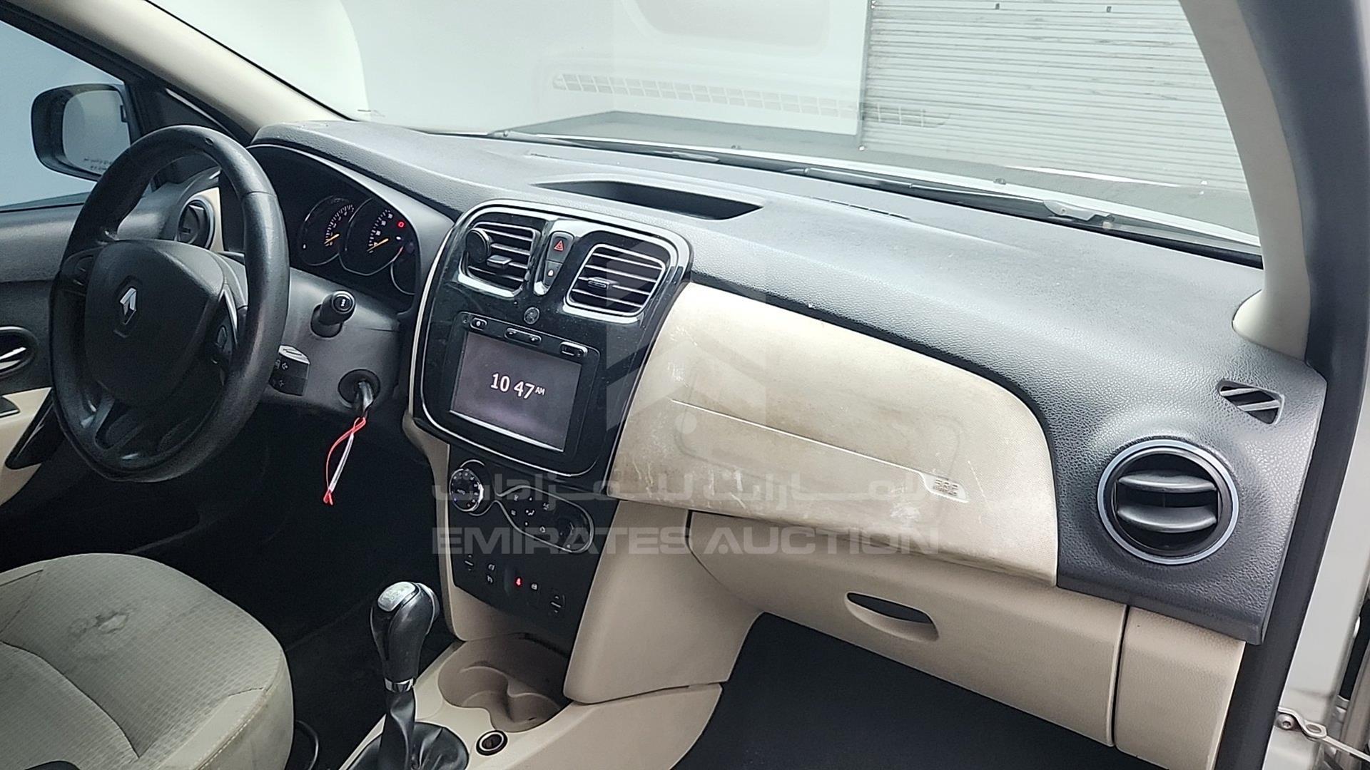 2017 RENAULT SYMBOL VIN: VF14SRAB6HT518798