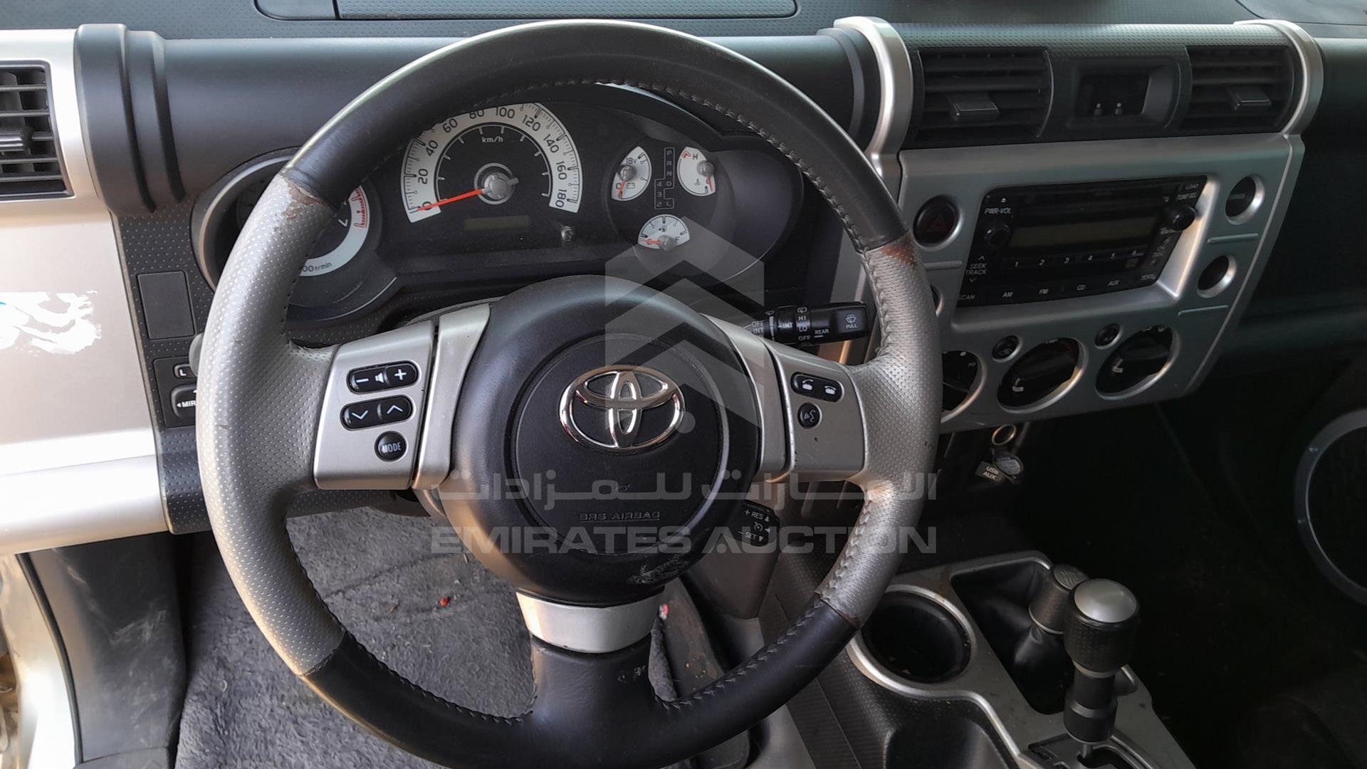 2011 TOYOTA FJ CRUISER VIN: JTEBU11F9BK101045