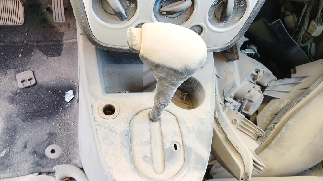 2011 Ford Figo — Gear View — Photo 18