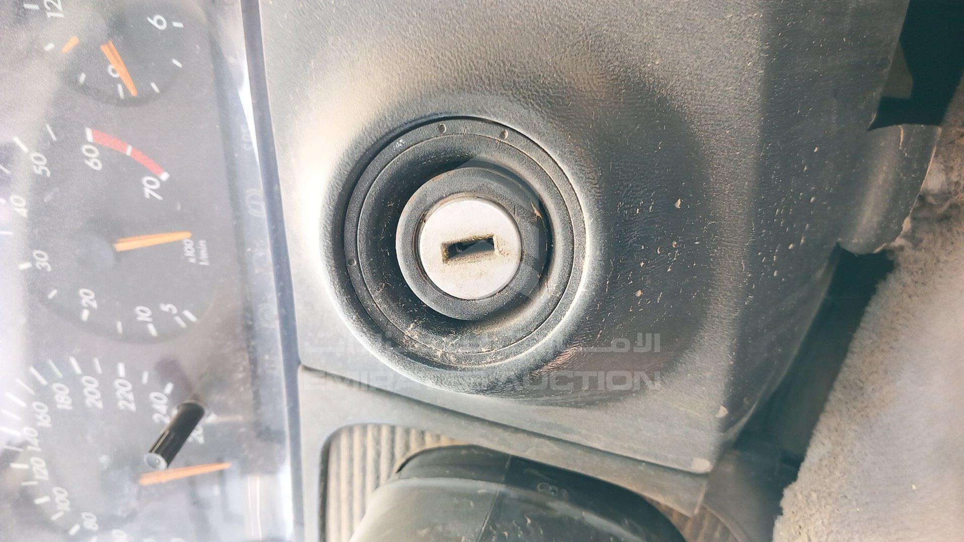 0 MERCEDES CL 500 VIN: WDB1400701A188844