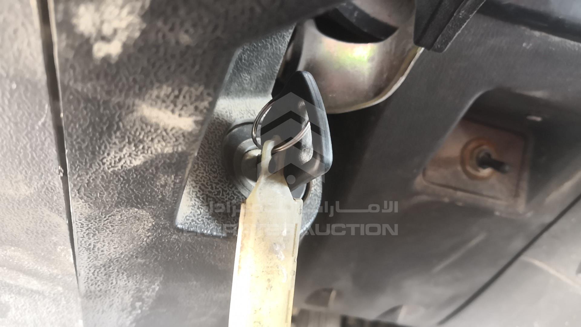 2016 JAC --- VIN: LJ11RXCF0G3215370