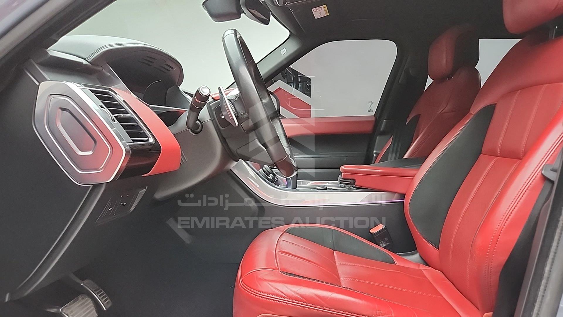 2018 RANGE ROVER SPORT VIN: SALWA2BE1JA185420
