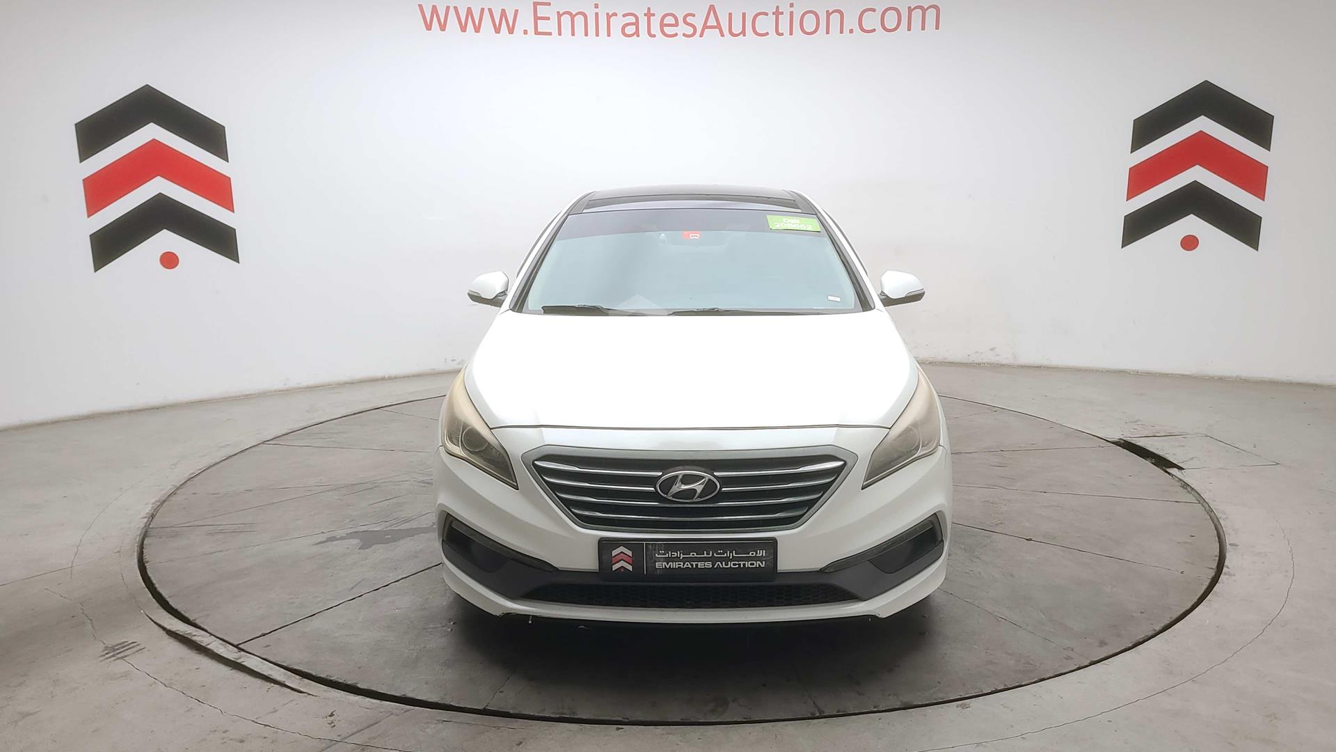 2016 HYUNDAI SONATA VIN: KMHE241G6GA168213