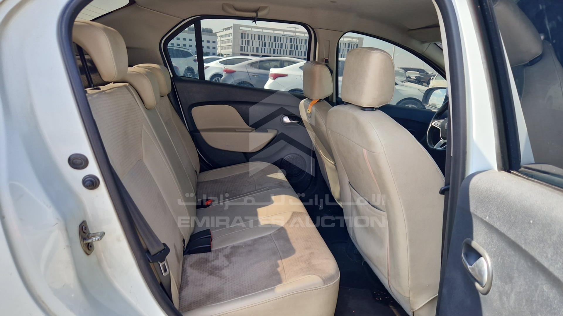 2017 RENAULT SYMBOL VIN: VF14SRAB2HT518524