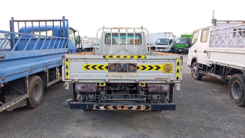 LETAFAG20FHN07666 Auction: EmiratesAuction Lot: 403873 LETAFAG20FHN07666 JMC Pick Up 2015 WHITE Photo 6