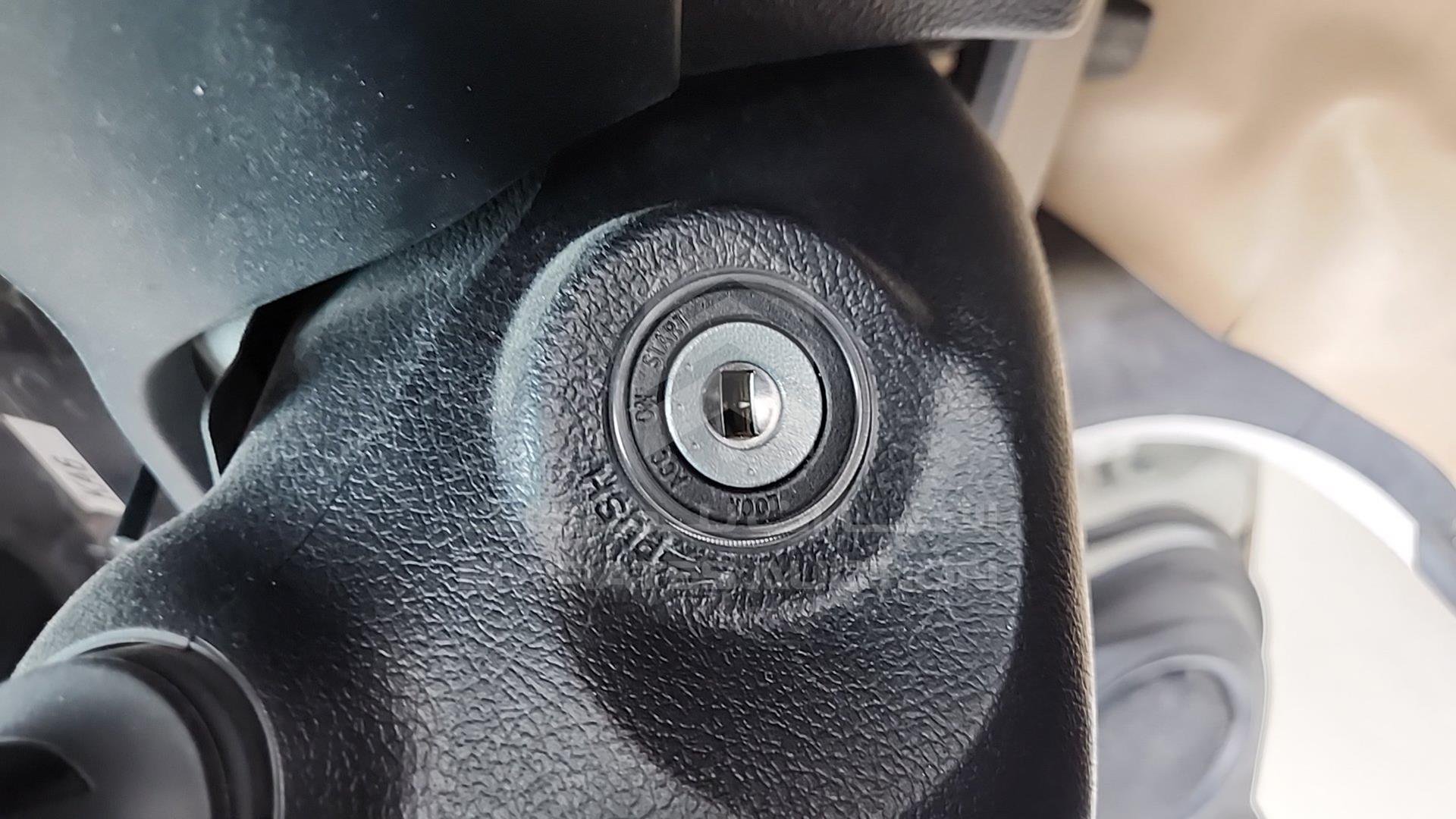 2023 TOYOTA HILUX VIN: MR0DB9CD1P5161745