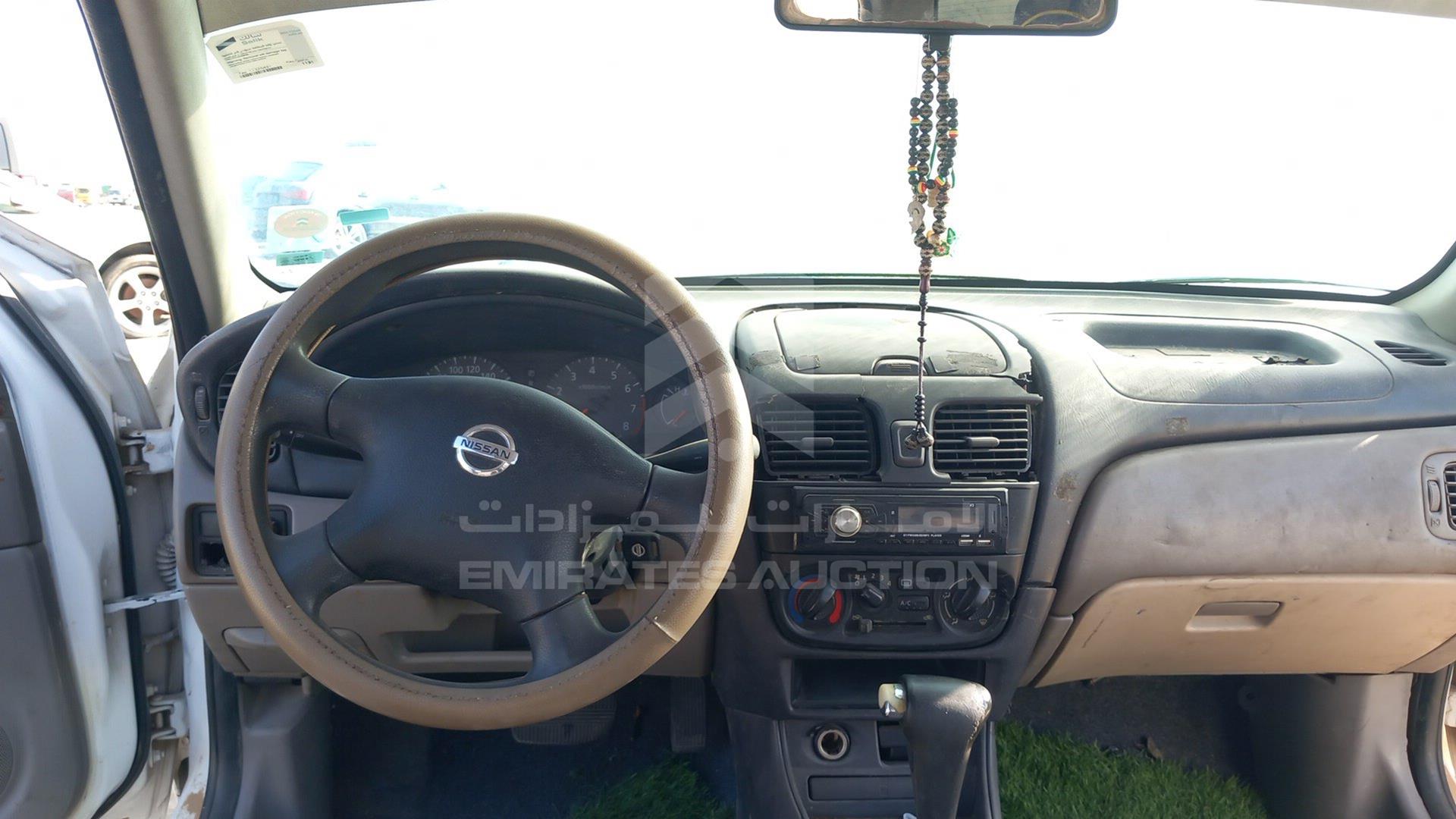 2001 NISSAN SUNNY VIN: JN1EN61C81W001613