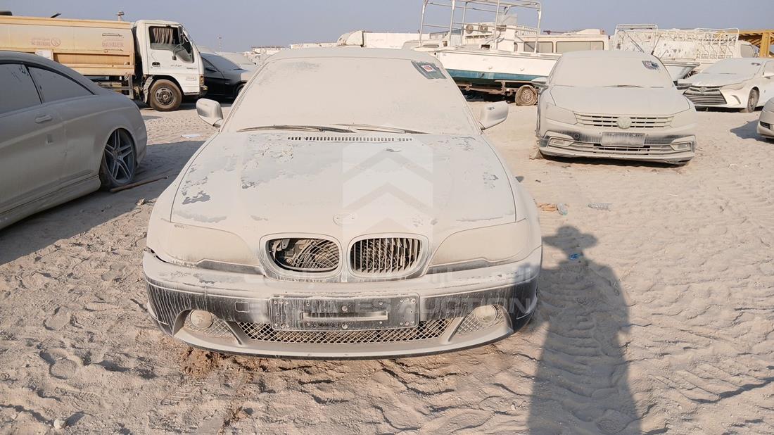بي ام دبليو 330 سى اى 2005 — الزاوية الأمامية بالكامل — صورة 1