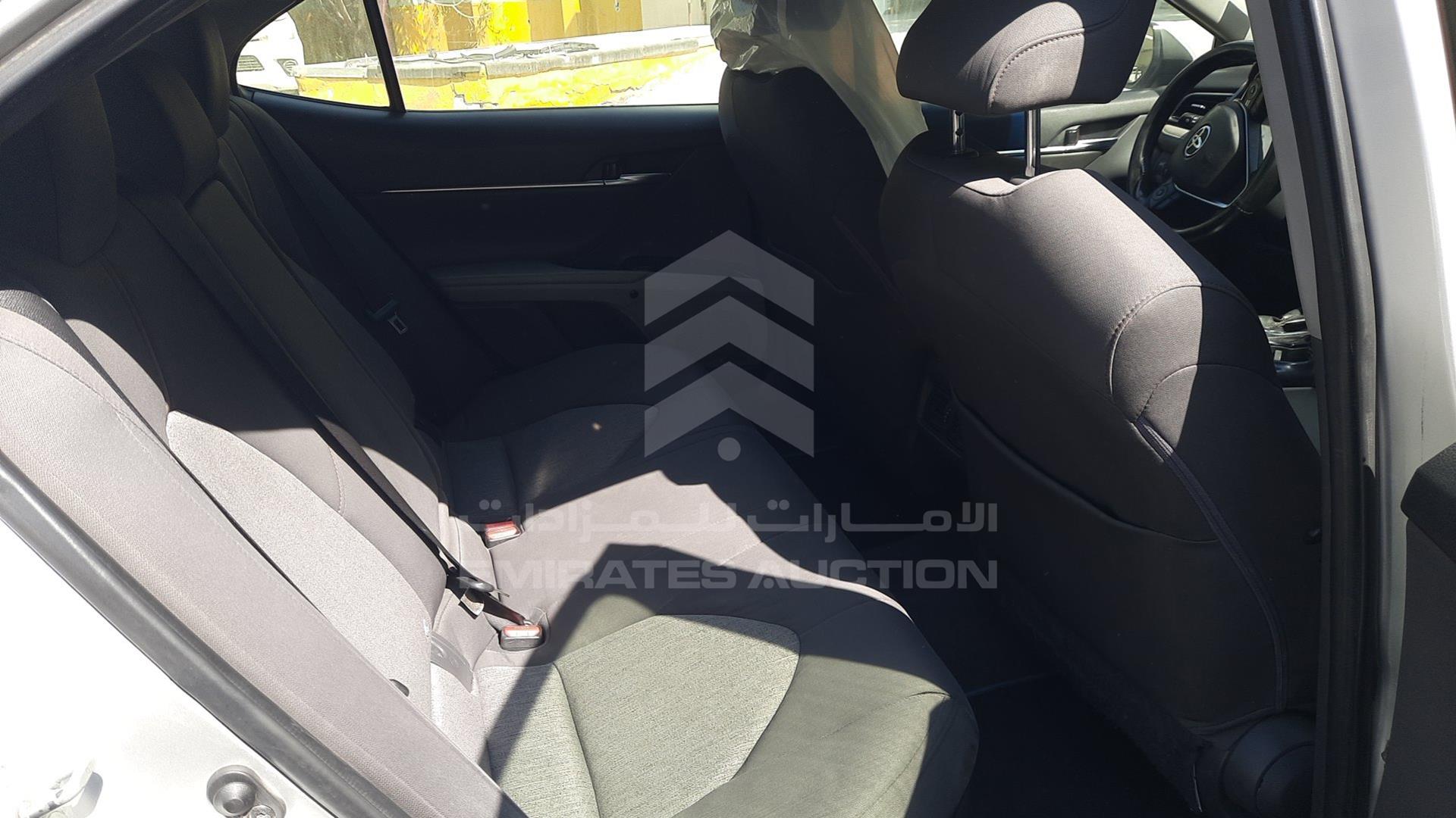 2019 TOYOTA CAMRY VIN: JTNB29HK4K3027180