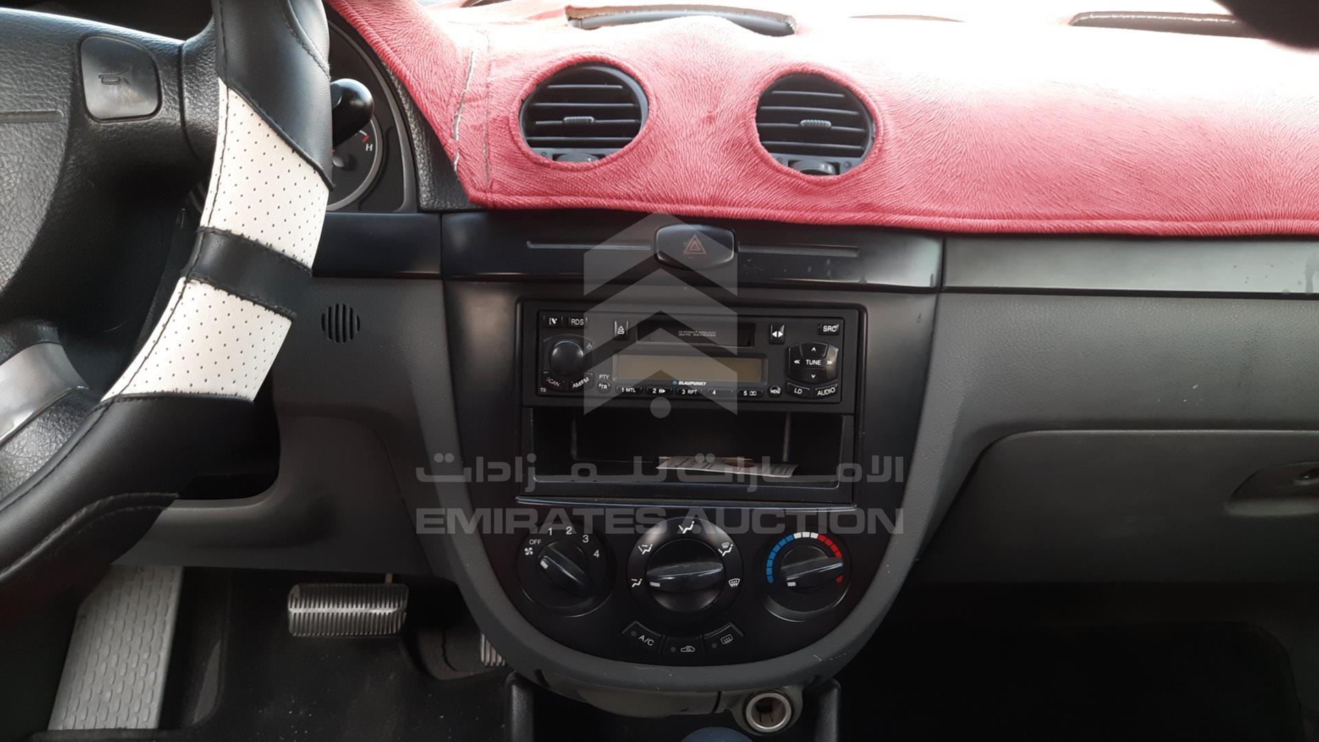 2009 CHEVROLET OPTRA VIN: KL1JJ82B99K073536