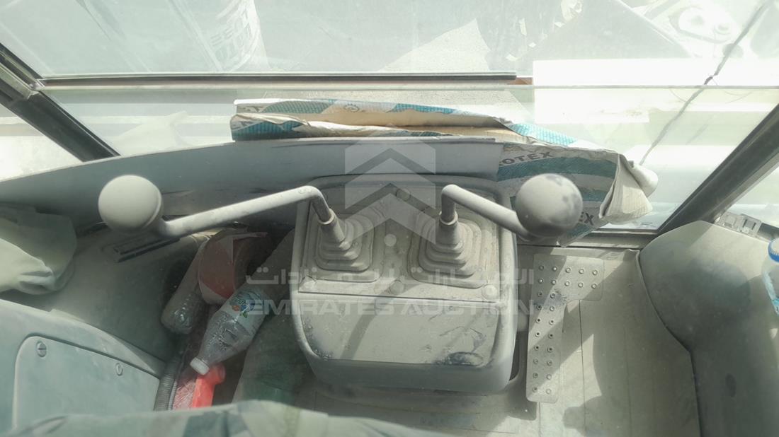 كاتربيلر 424 D 2005 — زاوية ناقل الحركة — صورة 19