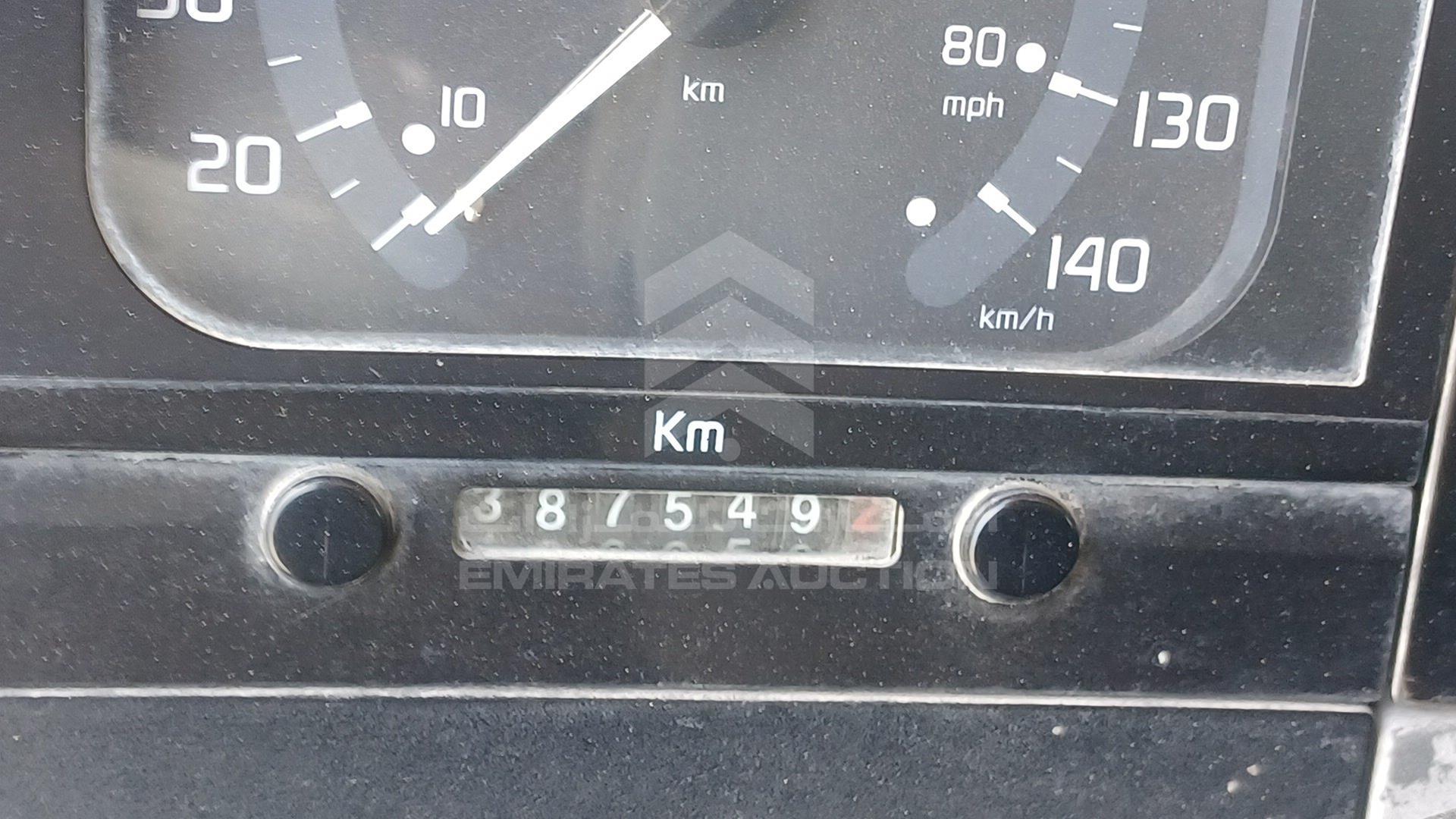 2005 RENAULT KERAX 350 VIN: VF633DVC05E105219