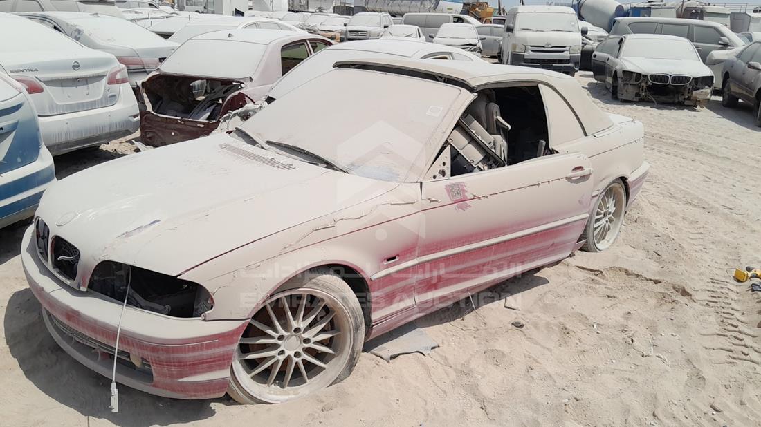 بي ام دبليو 330 2003 — الزاوية الأمامية اليسرى — صورة 4