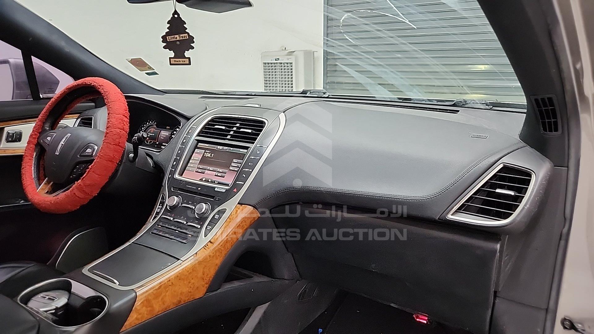 2016 LINCOLN MKX VIN: 2LMPJ8LP2GBL25406