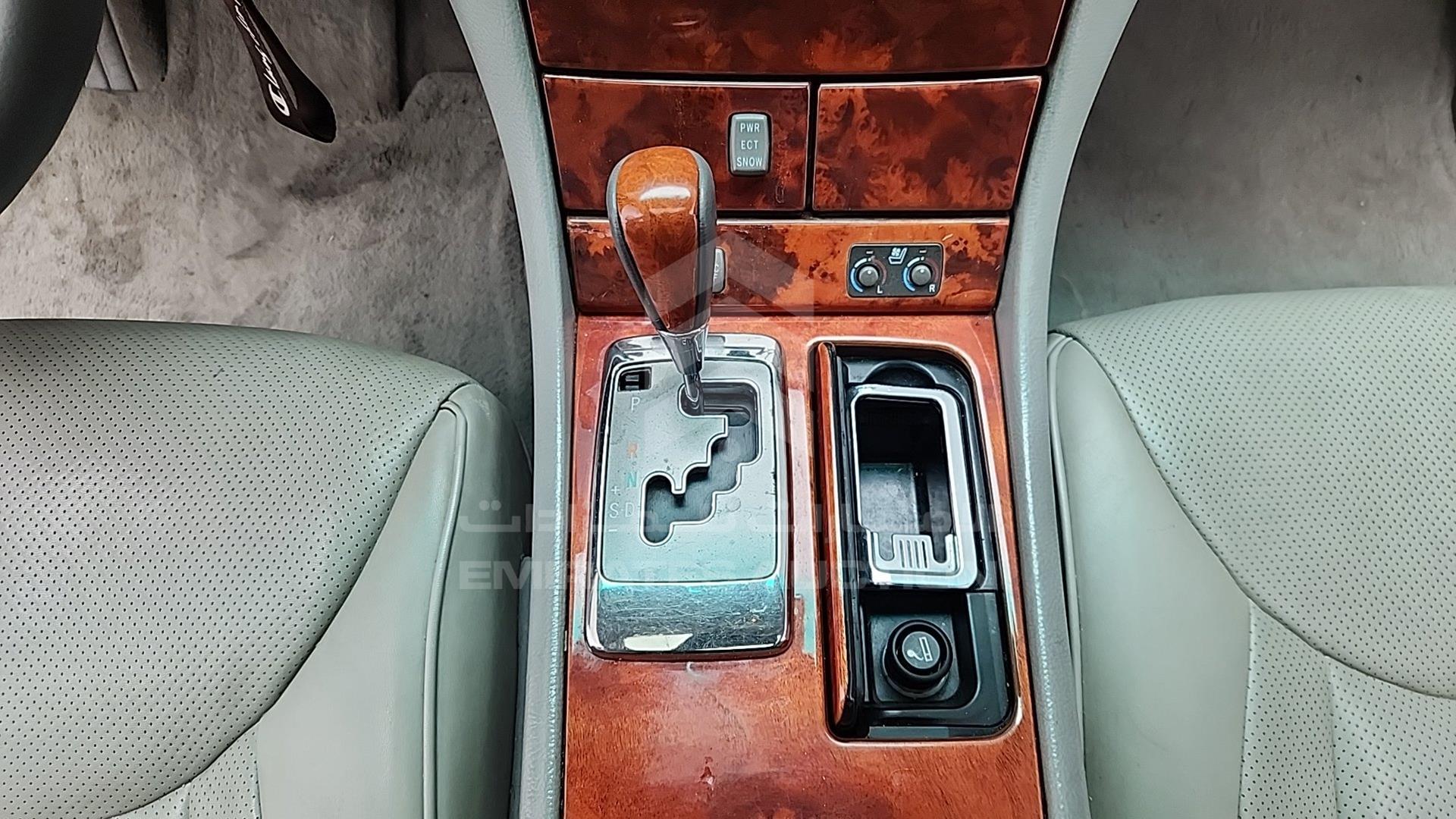 2004 LEXUS LS 430 VIN: JTHBN36F740127825