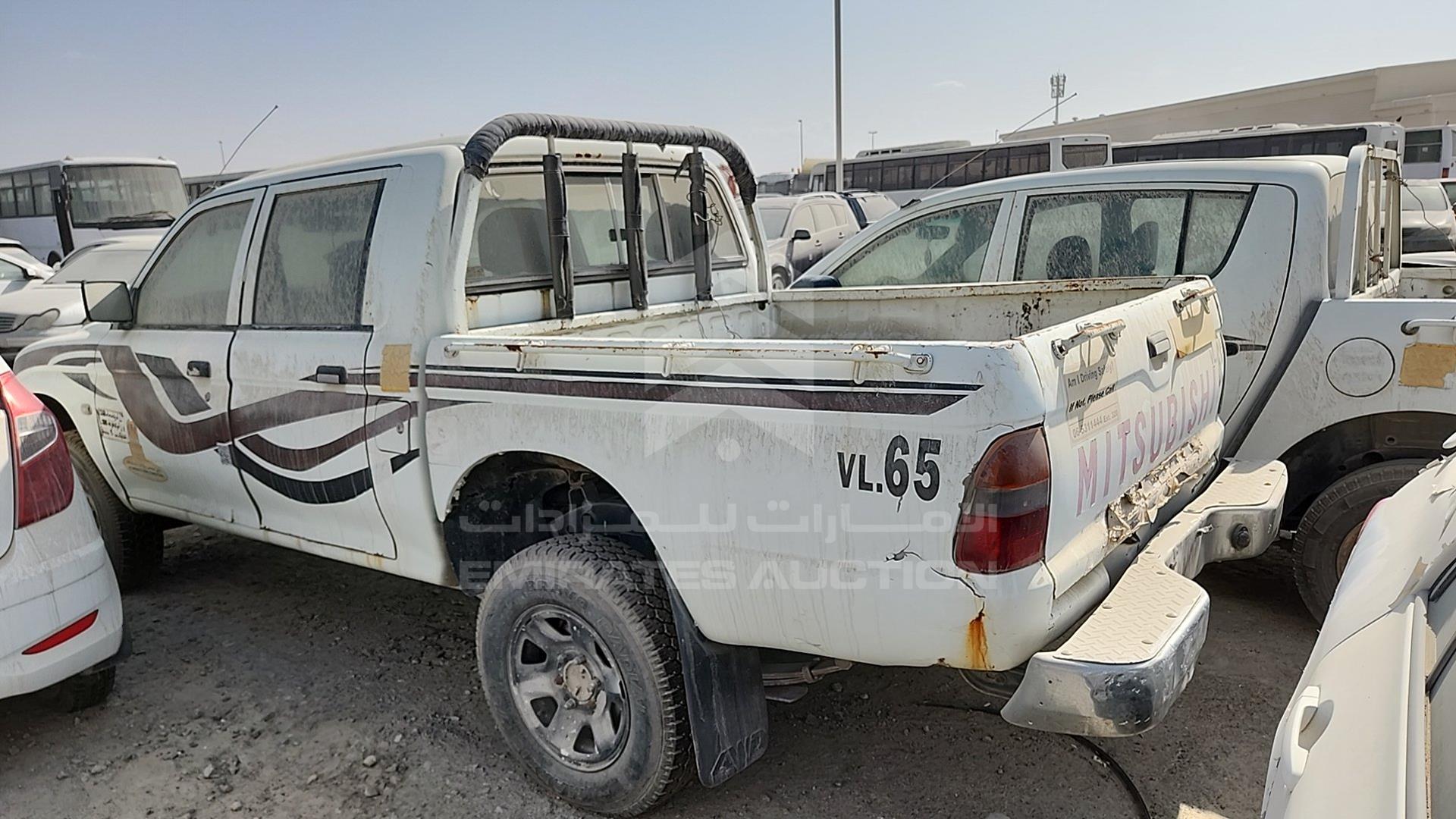 2003 MITSUBISHI L 200 VIN: MMBJNK7403D070441